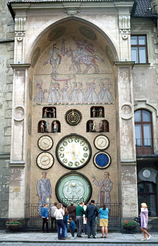 #14 The town hall astronomical clock, work of Karel Svolinský, Olomouc
