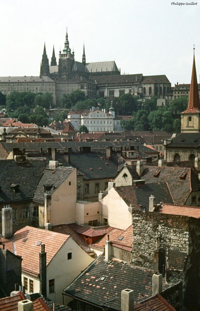 #17 Prague Castle overlooking the old town (Stare Město)