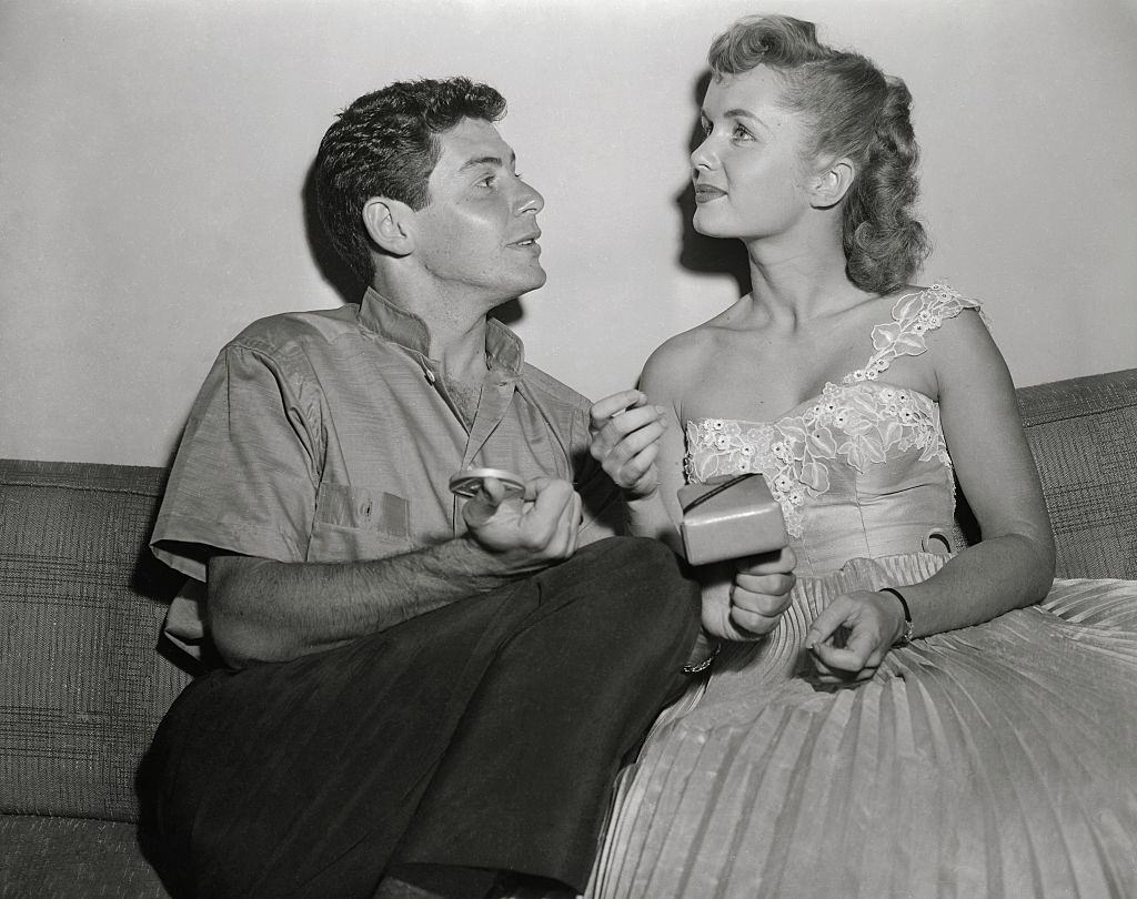 #33 Debbie Reynolds with Eddie Fisher, 1947.