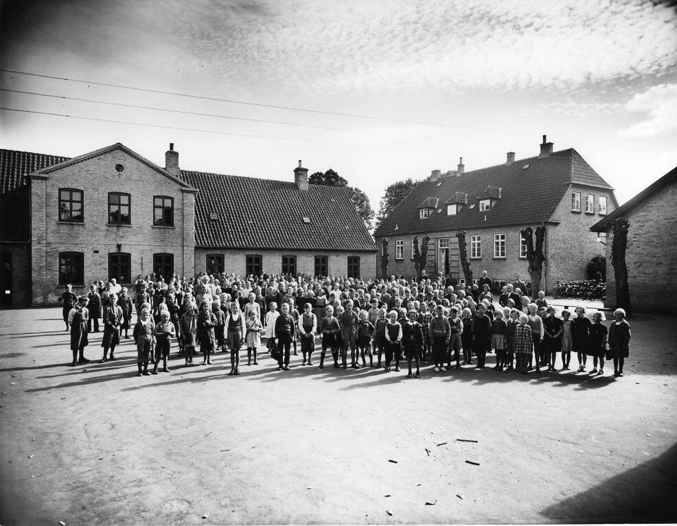 #60 Sct. Jørgensbjerg School, 1936, Foot. A. Christiansen