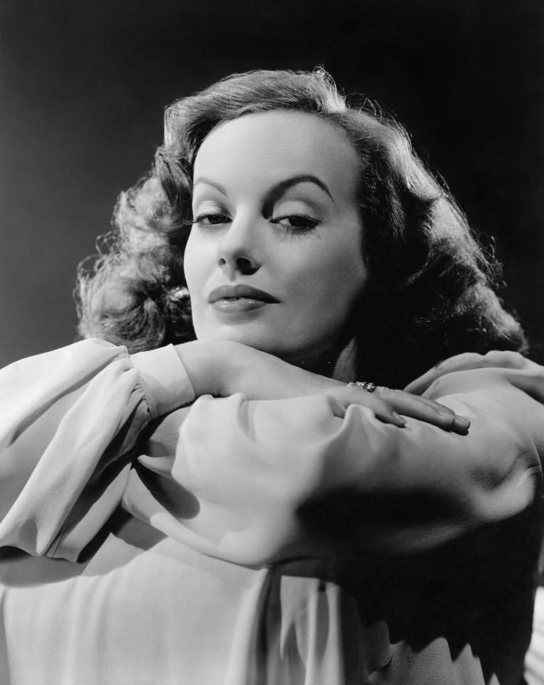 #19 Faye Emerson as ‘Hajy’ in a publicity shot from the movie ‘The Desert Song’, 1943.
