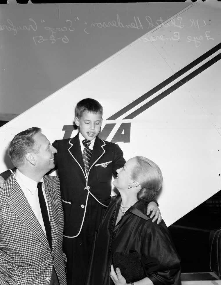 #17 Faye Emerson with Skitch Henderson and Scoop Crawford, 1951.