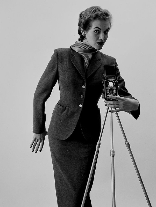 #30 Evelyn Orcel 1954