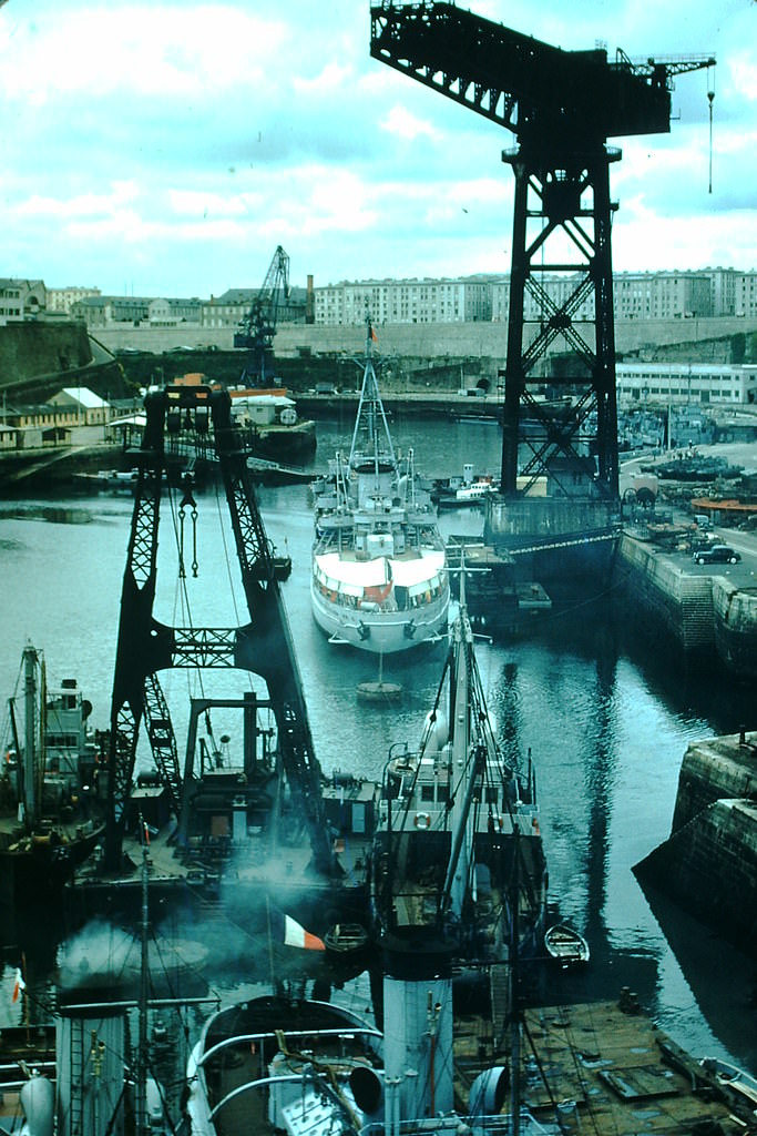 #24 Brest, France, 1954