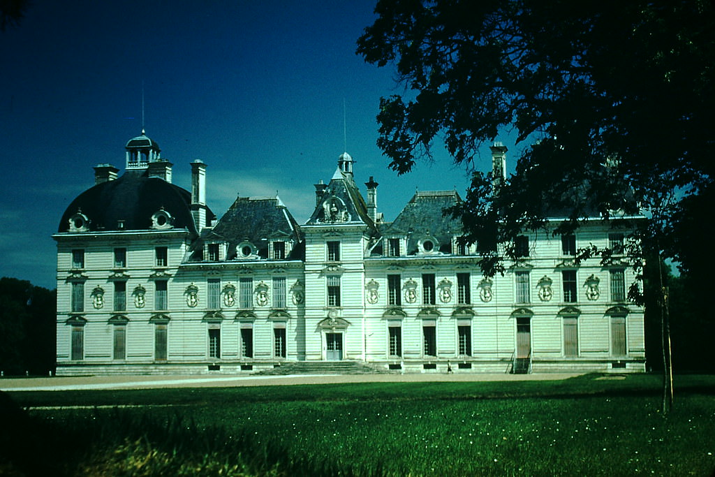 #51 Chateau de Cheverny, France, 1954