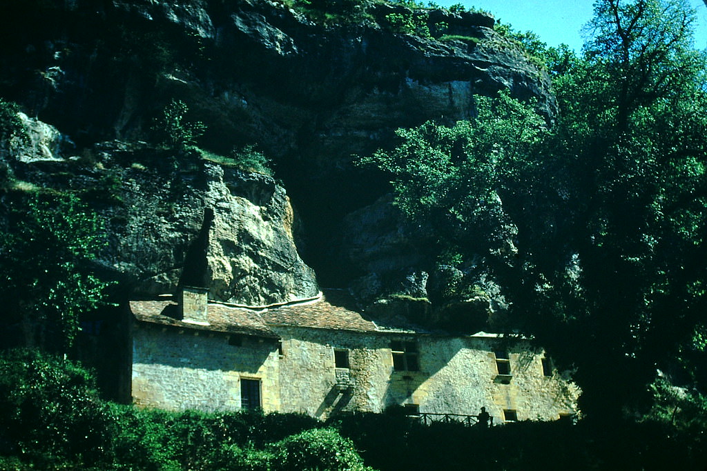 #62 Reconstruction of Cliff Dwelling, Dordogne, France, 1954