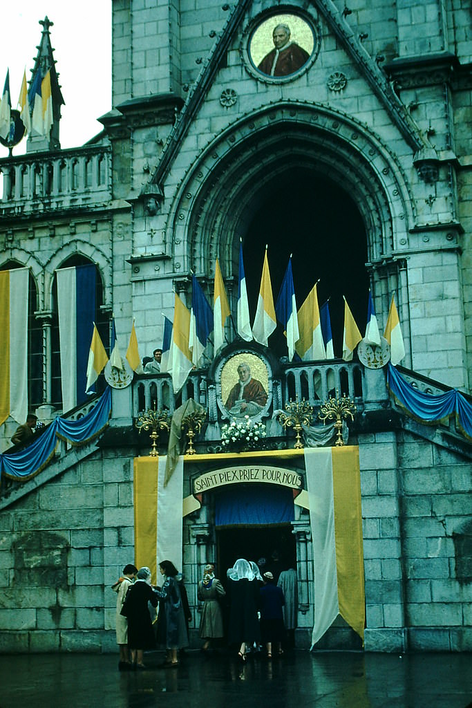 #74 Chapel- Lourdes, France, 1954
