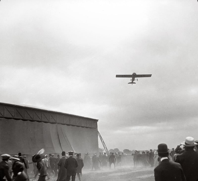 #34 A start at the Anjou circuit, Angers Aviation Grand Prix, 1912