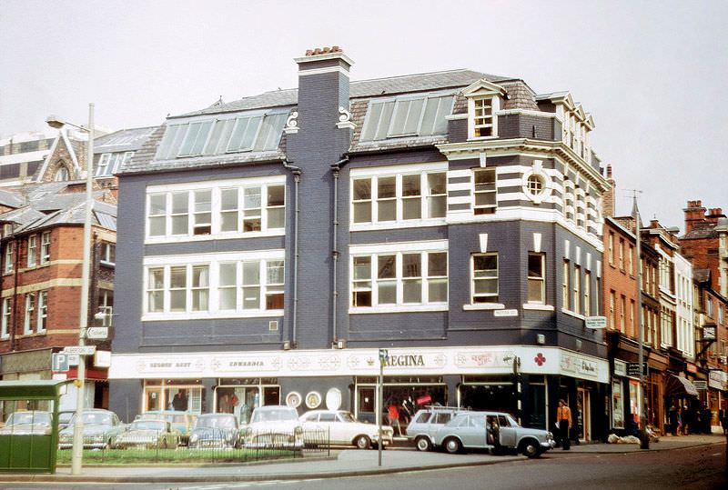 #7 Building at the junction of Bridge Street and Motor Street.