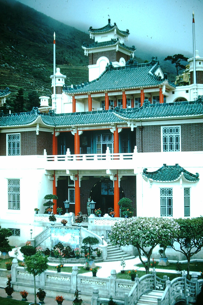 #17 Tiger Balm House, Hong Kong, 1952