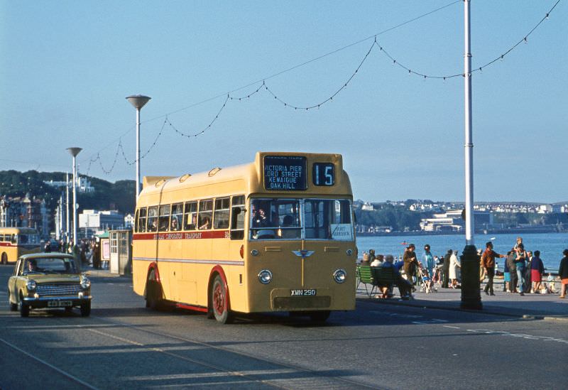 #24 Reliance No.32 on the Prom at Douglas, 1 July 1971