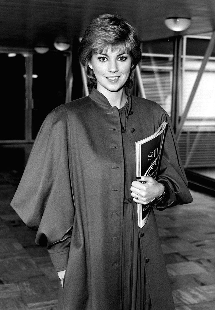 #30 Lynne Frederick at Heathrow Airport on her way to join husband David Frost in America.