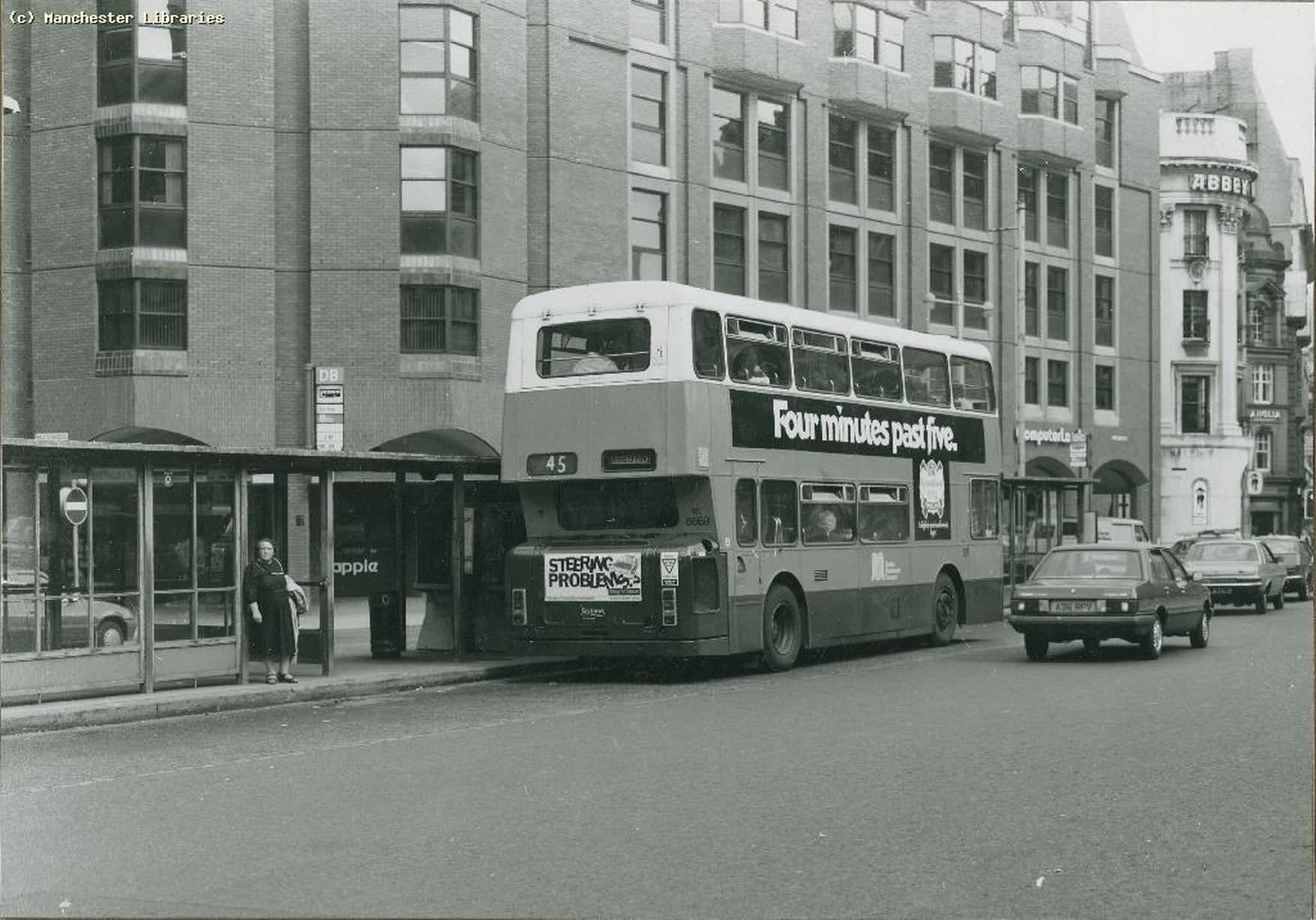 #38 Number 45 bus at Albert Square
