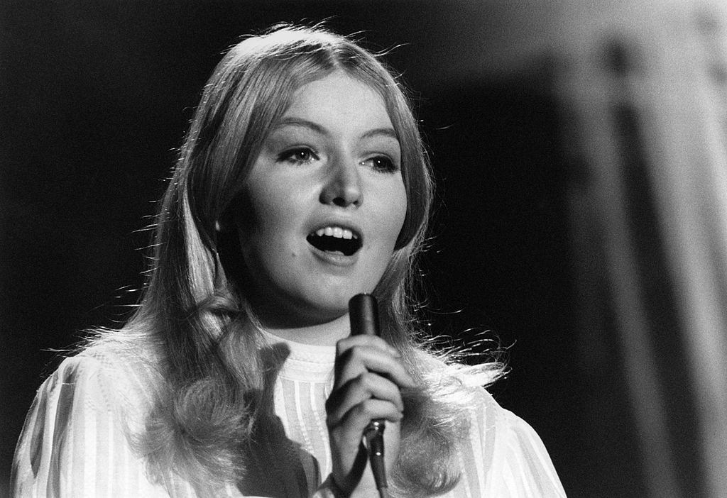 #32 Mary Hopkin, 1968.