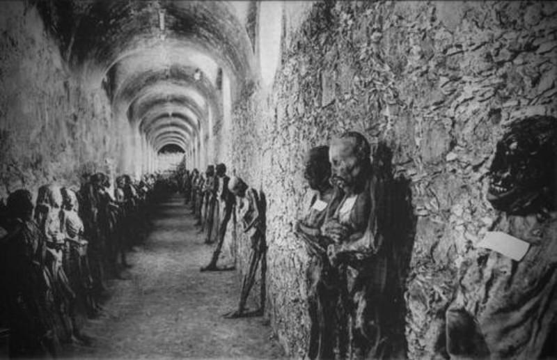 Mummies of Guanajuato: Shocking Photos of the Corpses dates back to a Cholera Outbreak in 1833 Weir