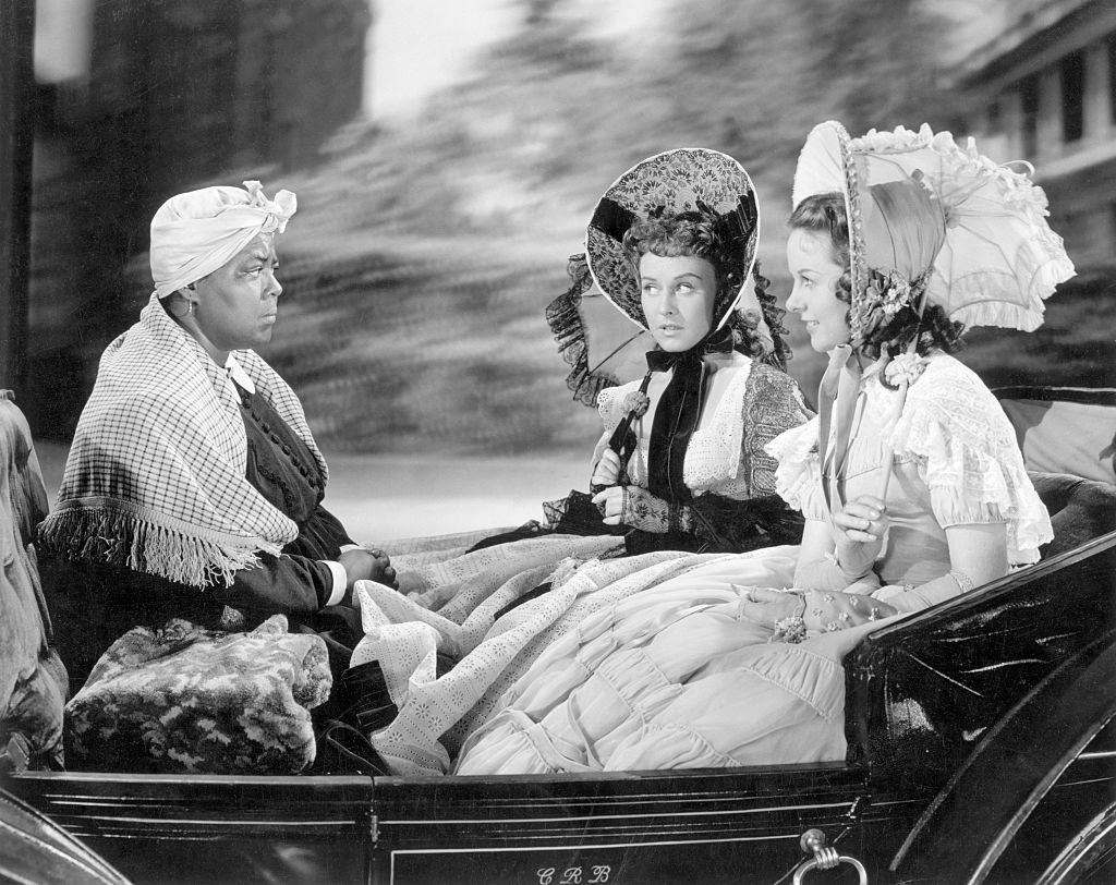 #29 Paulette Goddard with Louise Beavers and Loxi Clairborne, 1942.