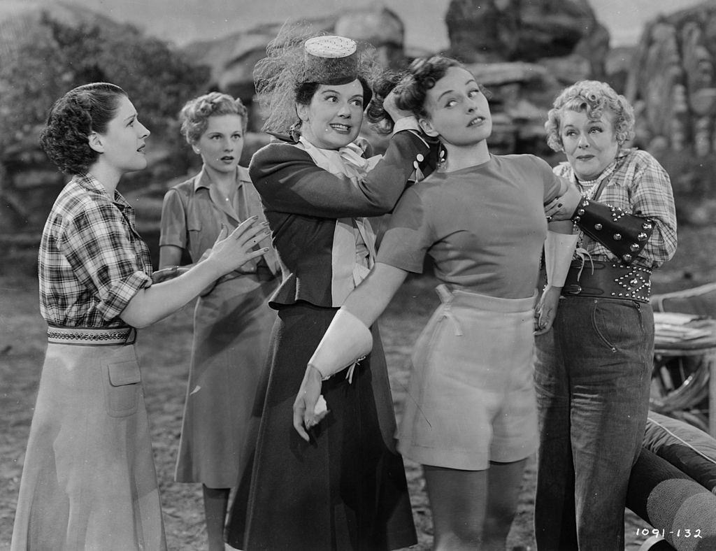 #54 Paulette Goddard with , Norma Shearer, Joan Fontaine, Rosalind Russell, and Mary Boland, 1939.