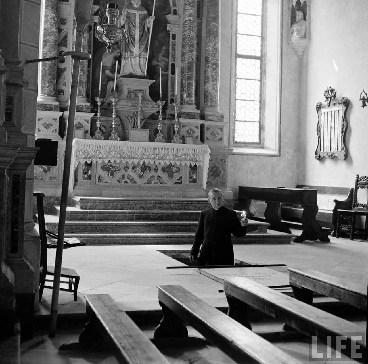 People Living with a Normal Life with Mummies in Venzone, Italy in 1950 Weird