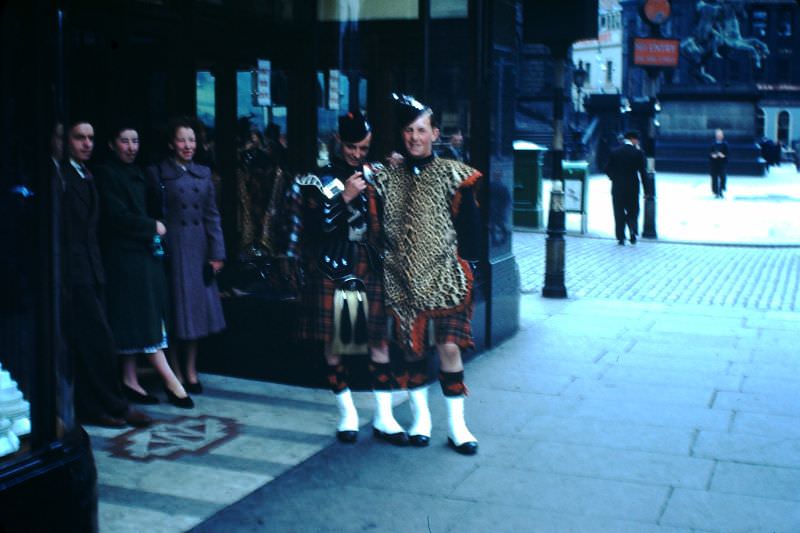 #21 Stuart plaid, Edinburgh