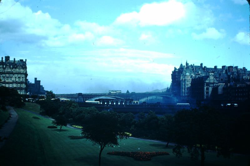 #24 Waverley Park, Edinburgh