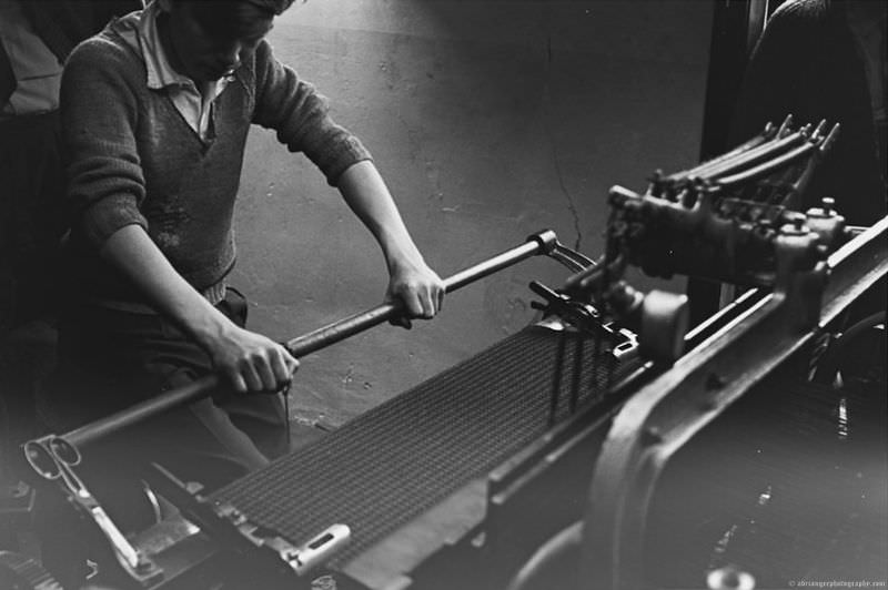 #28 weaving, Scotland