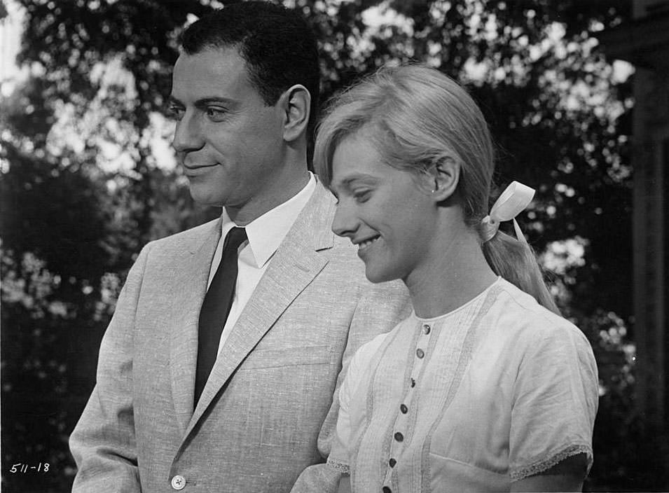 #52 Sondra Locke with Alan Arkin, 1968.