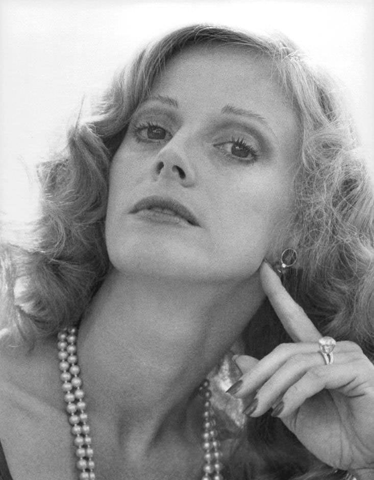 #53 Sandra Locke tilting her head in a scene from the film ‘Bronco Billy’, 1980.
