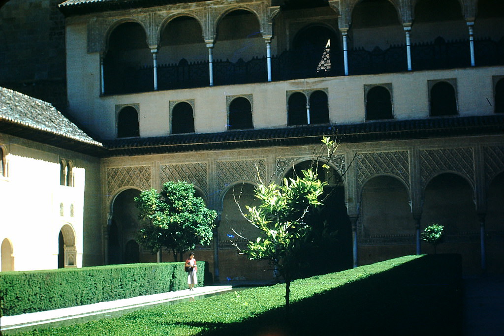 #26 1954- Spain- Courtyard Alhambra- Granada