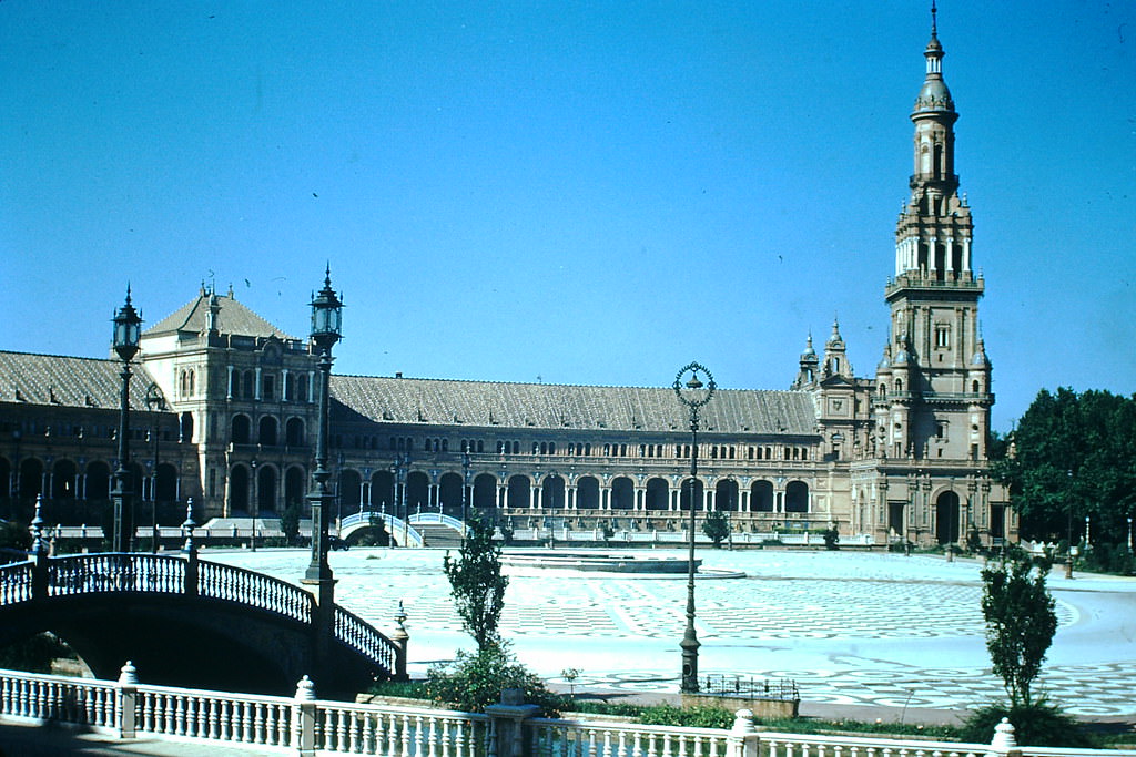 #58 Plaza Espana fror Expo 1929- Cevilla, Spain, 1954