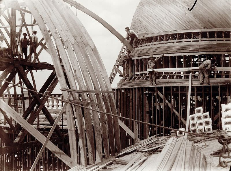 #17 Dome and section of the roof truss for the Palace of Varied Industries building during construction for the 1904 World’s Fair, 1902