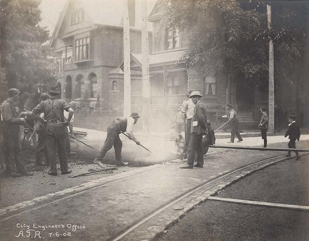 #7 Laying asphalt on Elm Avenue, 1902