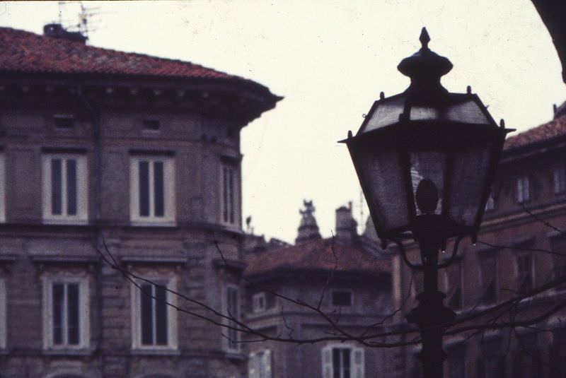 #18 Piazza Volontari Giuliani