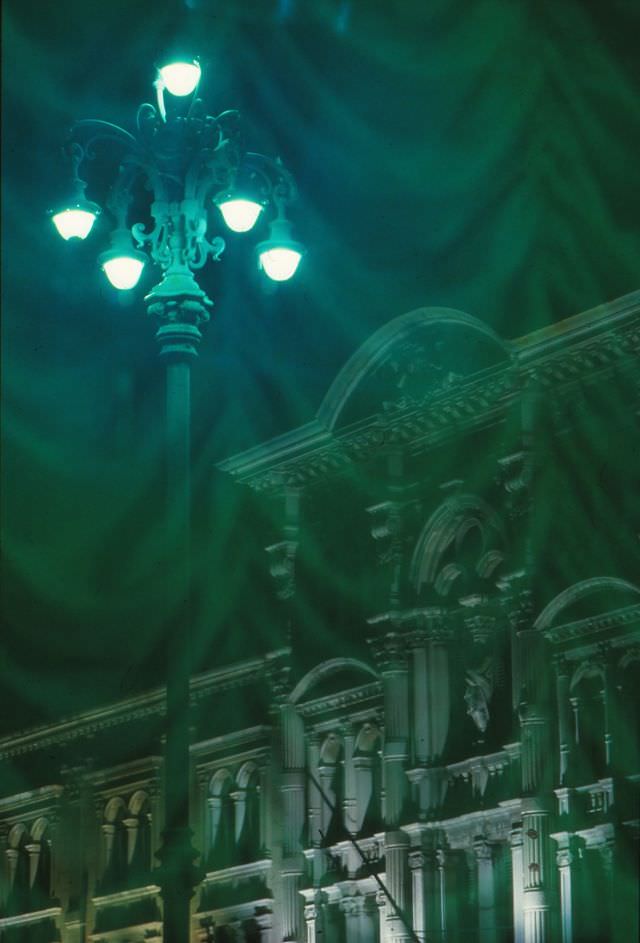 #22 Reflection on the Caffè degli Specchi