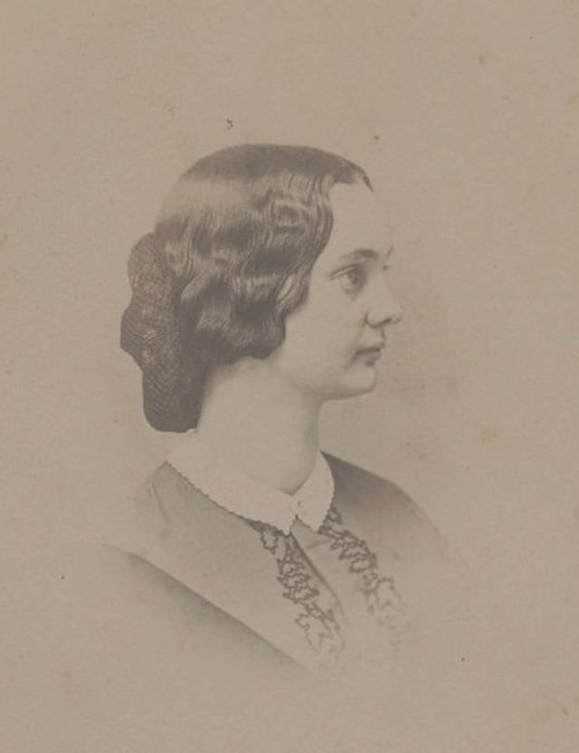 Mary Jewett Telford, Civil War nurse at Hospital No. 8, Nashville, Tennessee, who was later a charter member of the Woman’s Relief Corps