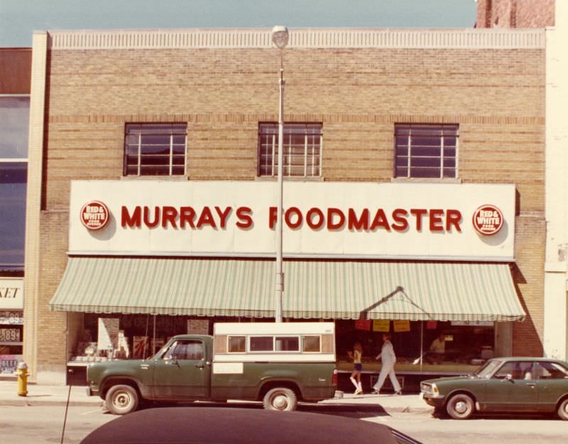 #5 Murrays Foodmaster store at 290 Front Street, Belleville