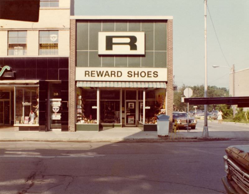 #32 Reward Shoes store at 220 Front Street, Belleville