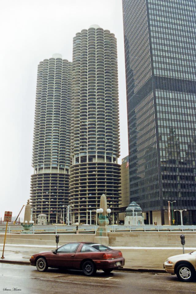 #10 Landmark skyscraper condominiums on the north bank of the Chicago River as seen from Wacker Drive, February 1996