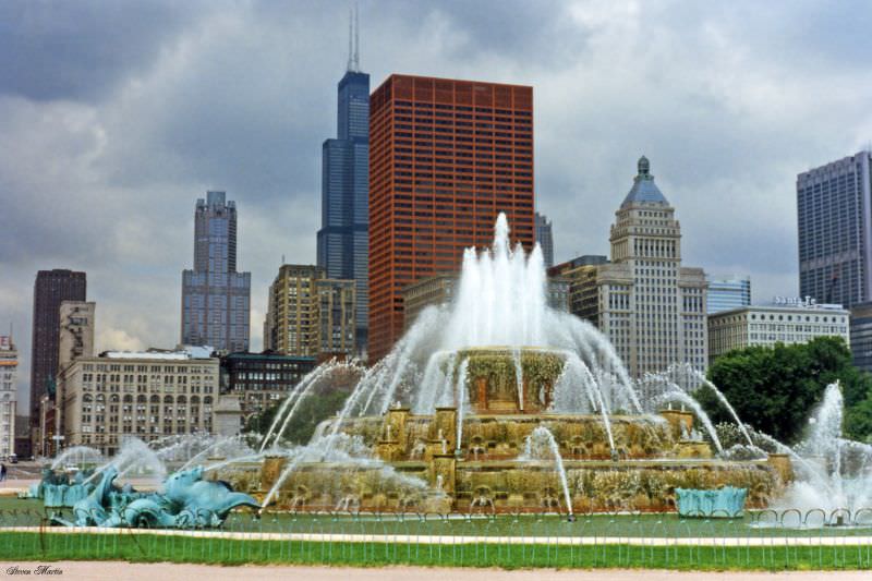 #4 Buckingham Fountain, Chicago, July 1996