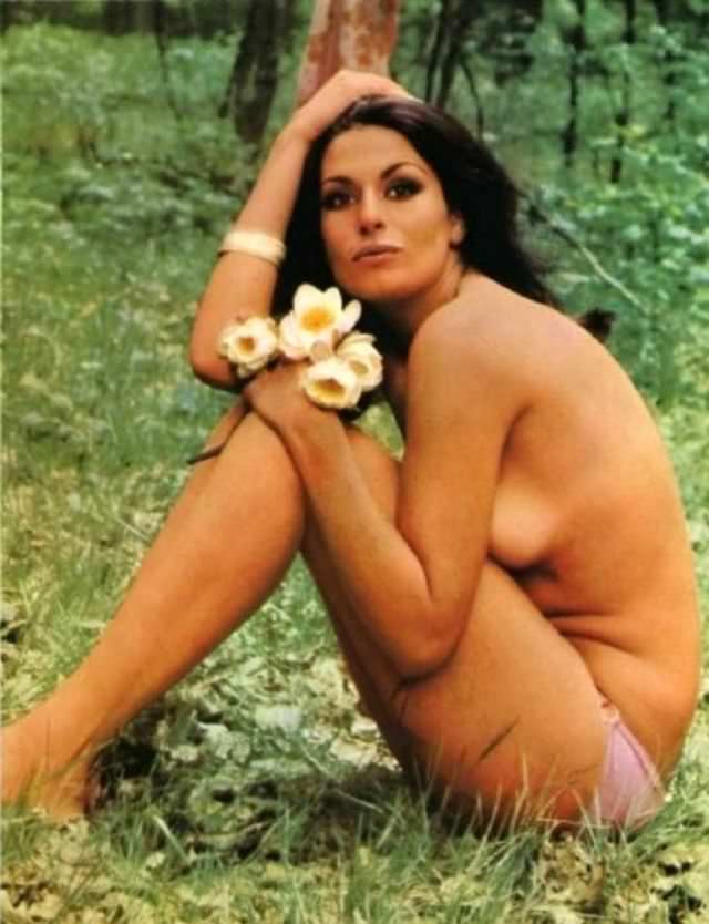Élizabeth Teissier: The Classic French Beauty and Controversial Astrologer Celebrities