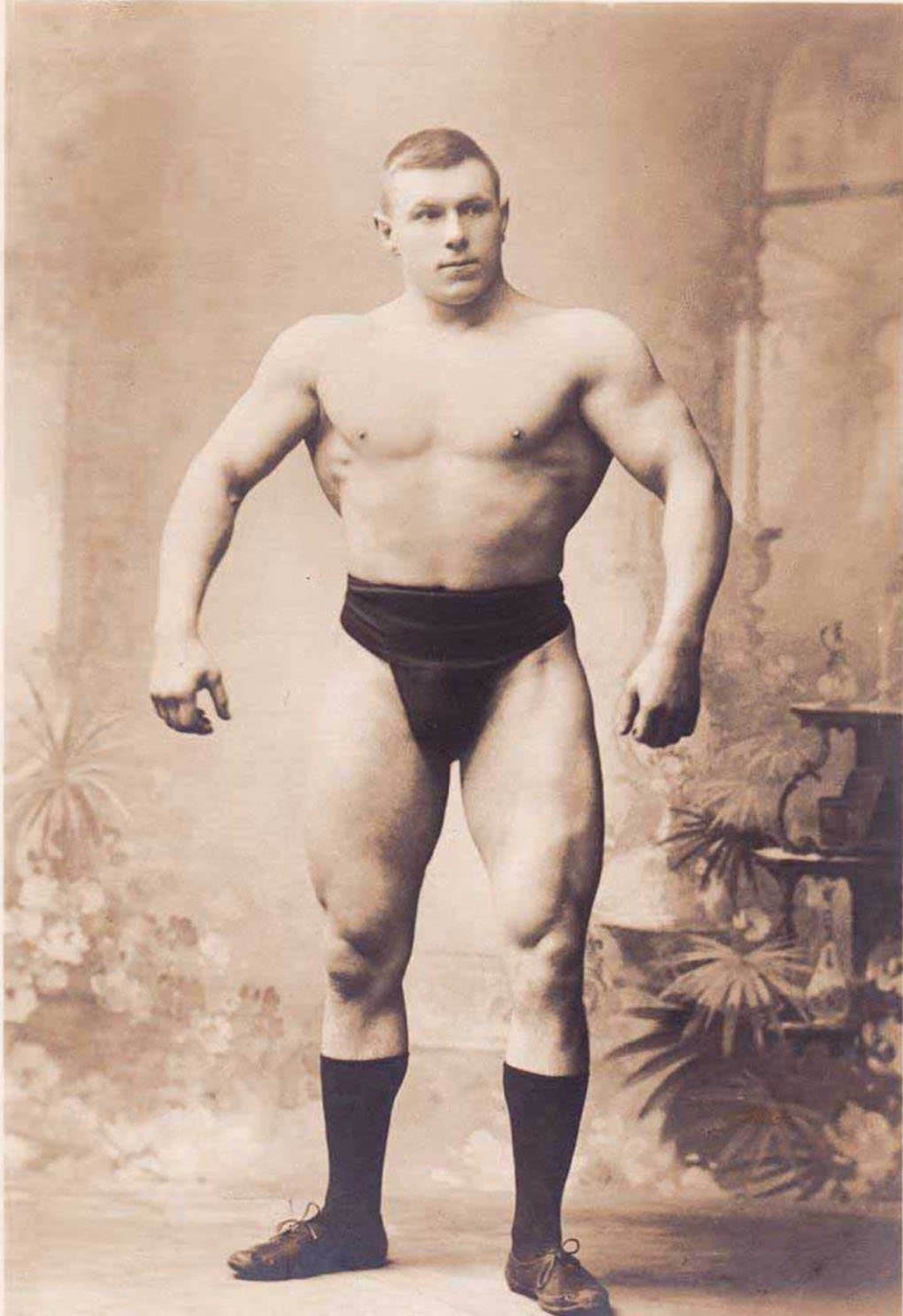 #4 Hackenschmidt, circa. 1905.