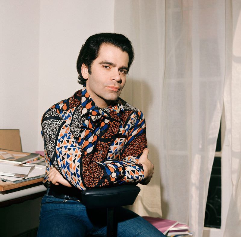 #18 Karl Lagerfeld posing on the chair, 1950s.