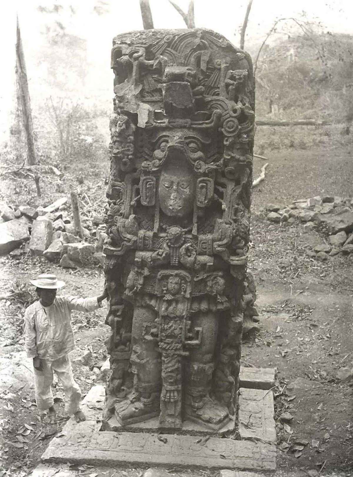 #1 The discovery of an ancient Maya statue deep within the jungles of Honduras, 1885.