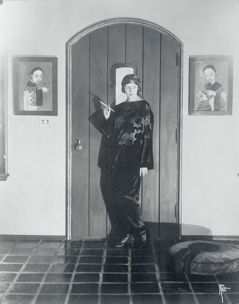#8 Natacha Rambova at home, Nazimovia’s art director of Salome, 1922.