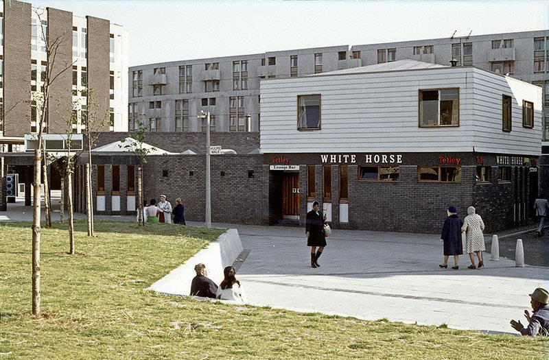 #27 The White Horse pub on Hulme Walk, Hulme, around 1972