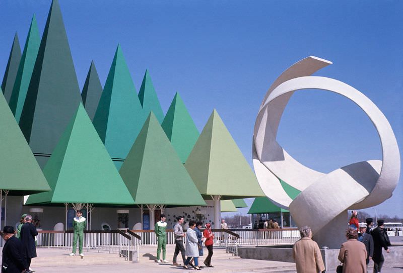 #15 Pulp & Paper pavilion at Expo 67, Montreal, June 1967