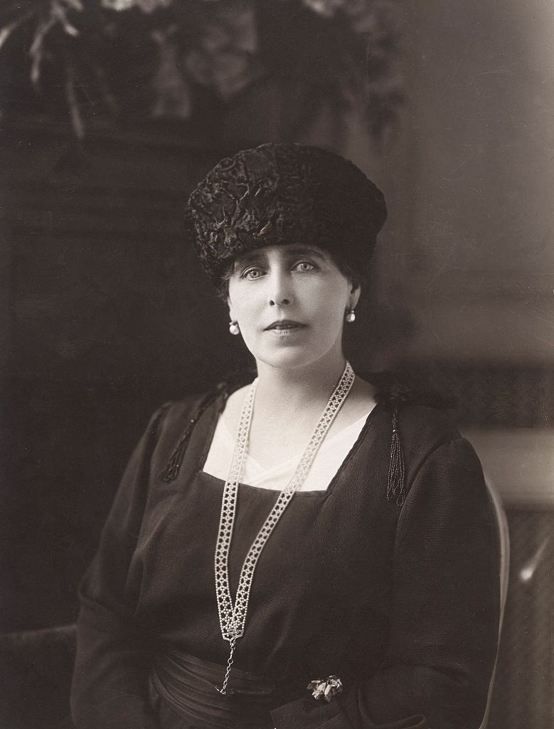 #21 Marie of Romania, 1920.