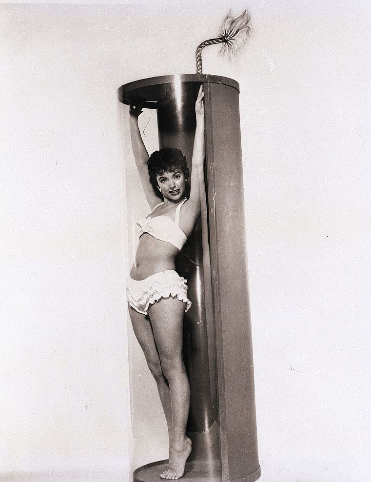 #4 Rita Moreno is an explosive dame, 1954.