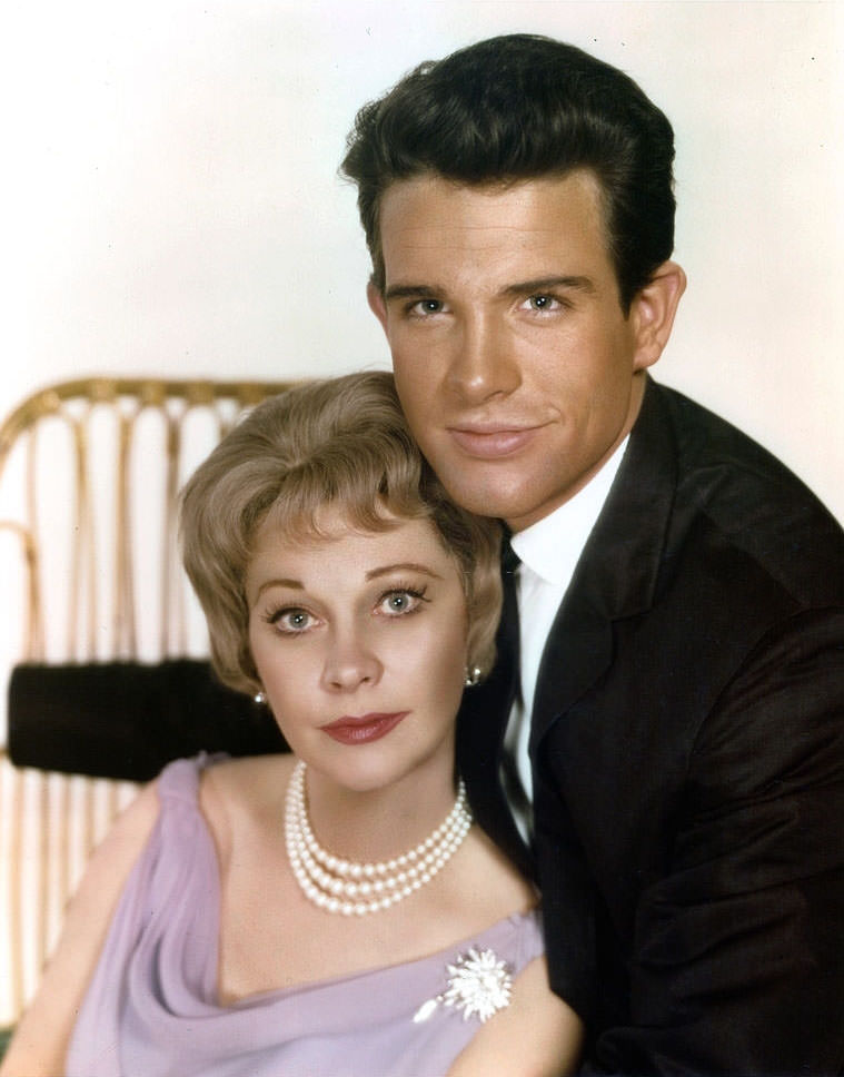 #23 Warren Beatty with Vivien Leigh for the film ‘The Roman Spring Of Mrs. Stone’, 1961.