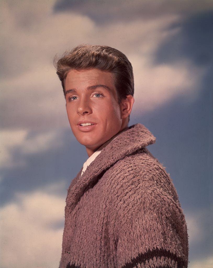 #30 Warren Beatty wearing a cardigan sweater, 1962.