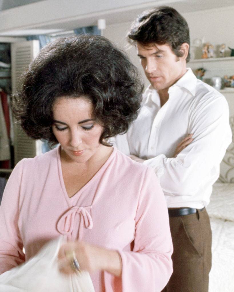 #68 Warren Beatty with Elizabeth Taylor in the movie ‘The Only Game in Town’, 1970.